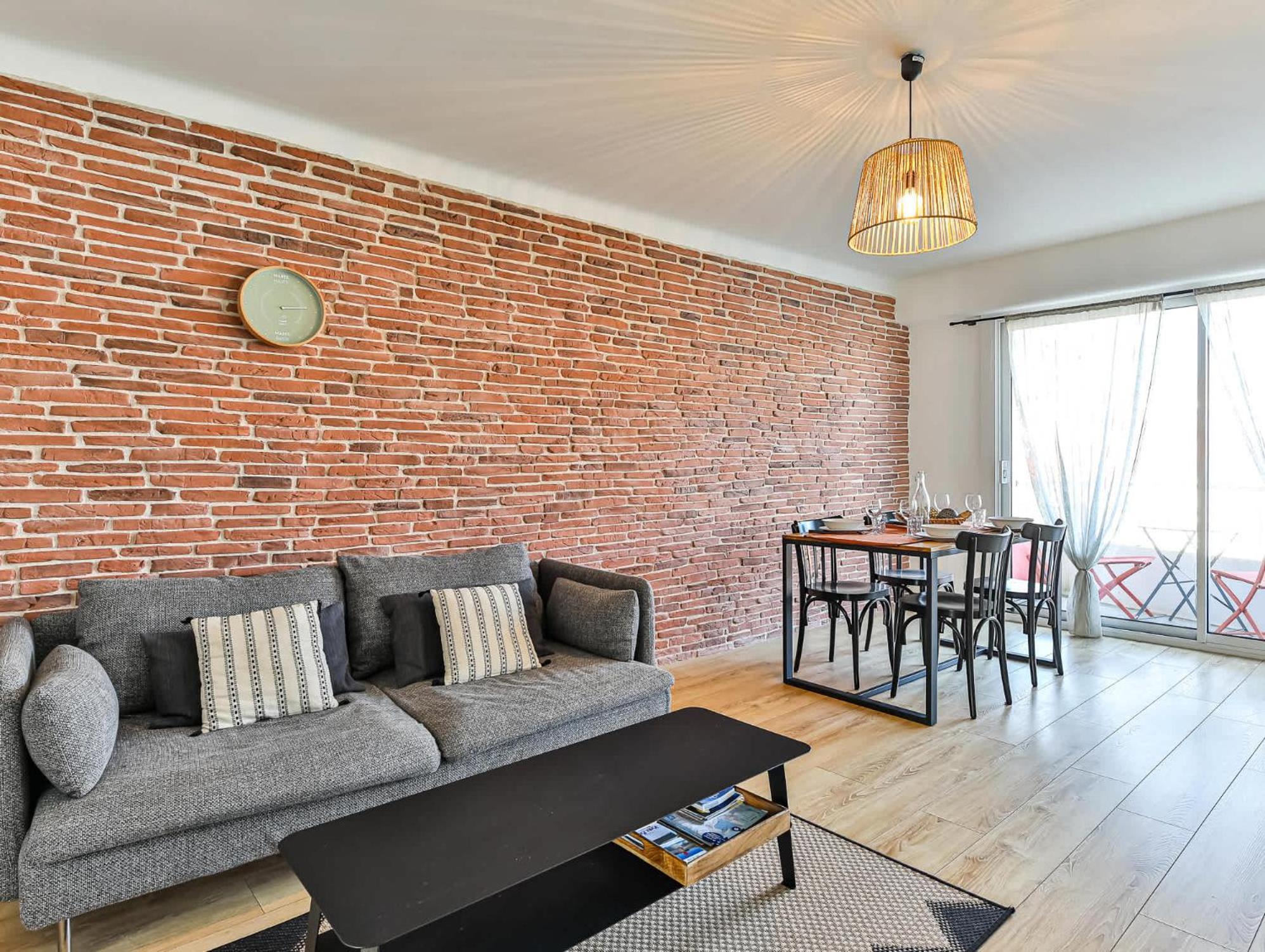 Appartement Cocooning Proche Centre Ville Et Gare لي سابلِ دولونْ المظهر الخارجي الصورة