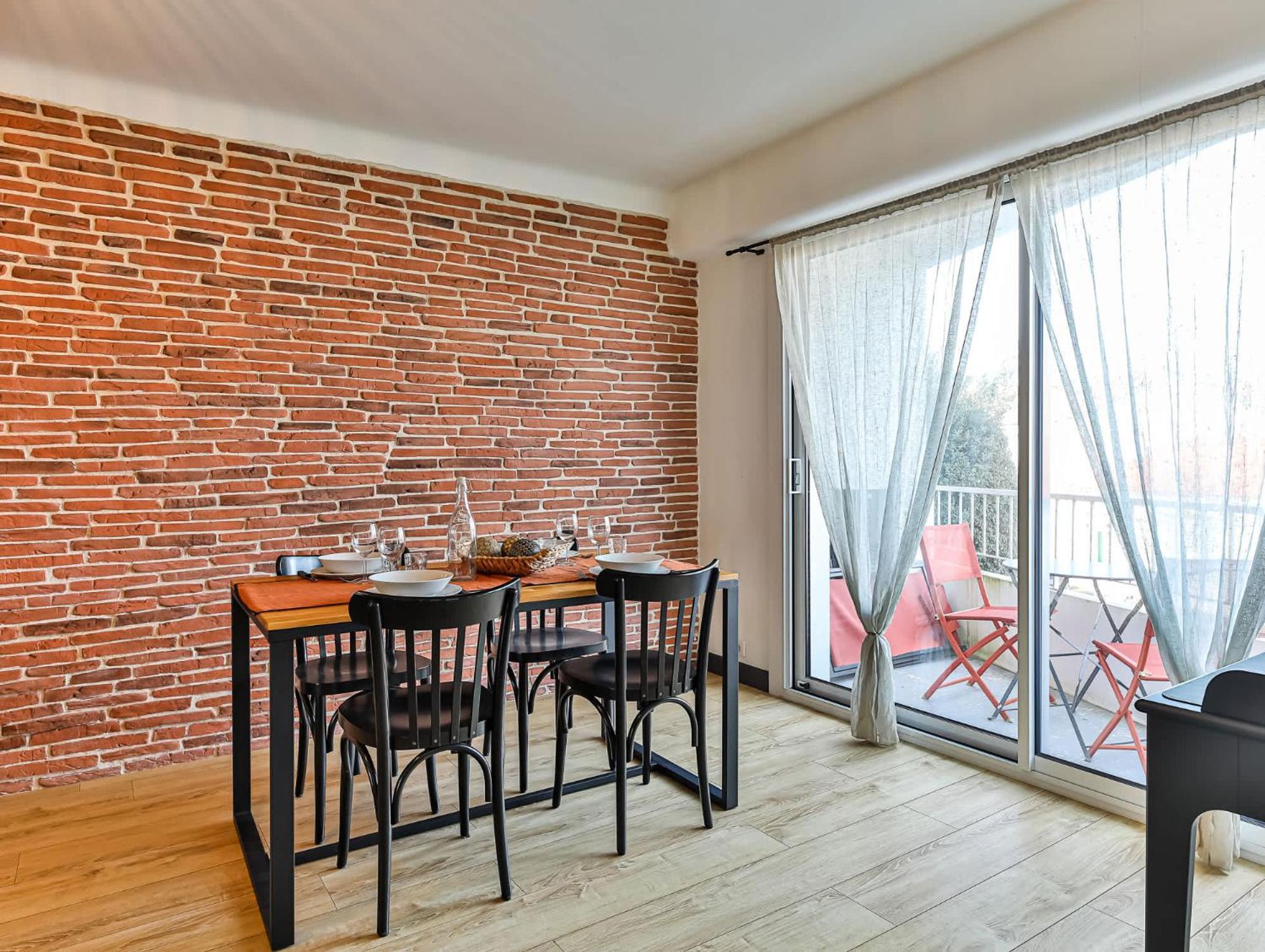 Appartement Cocooning Proche Centre Ville Et Gare لي سابلِ دولونْ المظهر الخارجي الصورة