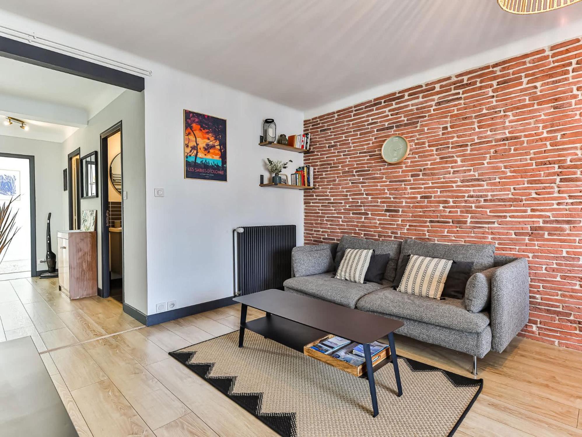 Appartement Cocooning Proche Centre Ville Et Gare لي سابلِ دولونْ المظهر الخارجي الصورة